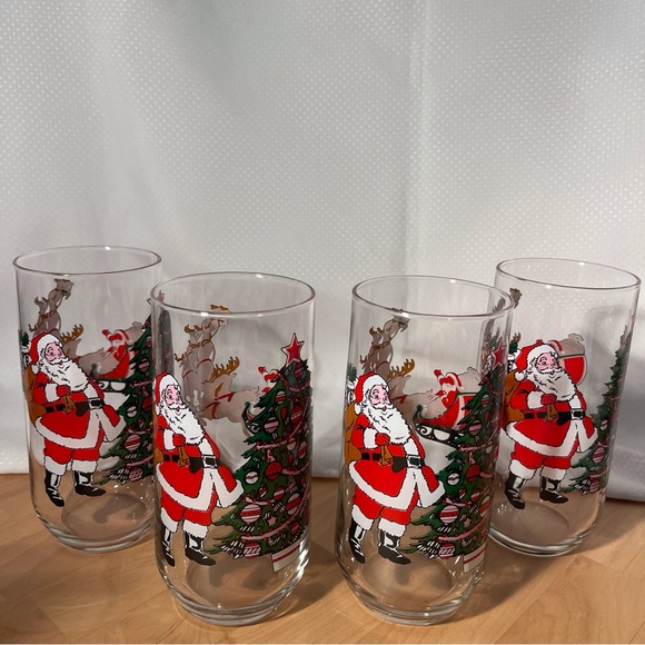 Luminarc Santa & Sleigh Vintage Glasses 4 - Picture 2 of 13
